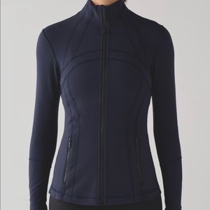 ISO LULULEMON NAVY DEFINE JACKET